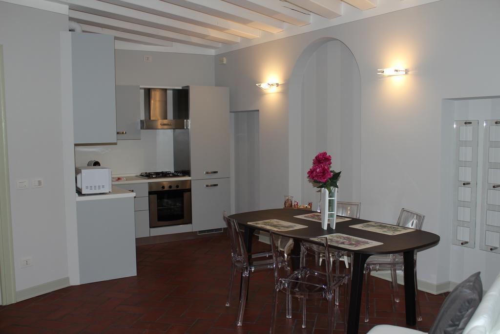Eleganti Dimore Brescia Exterior photo
